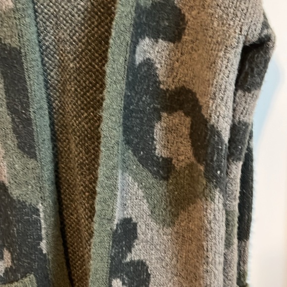 Maurices army pattern cardigan - Picture 2 of 2